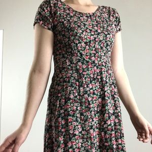 Vintage 90s floral dress